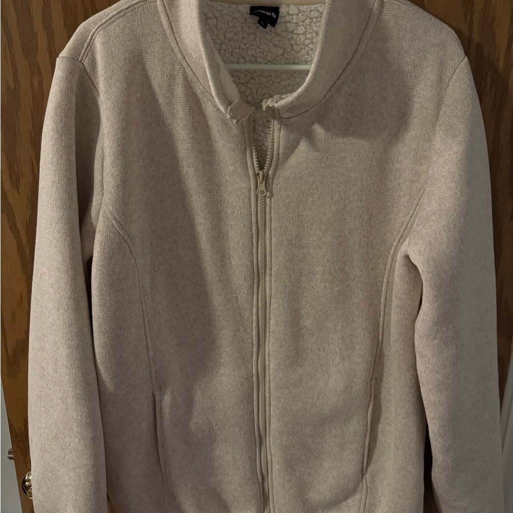 Mono B Cream Sherpa Jacket, Large- EUC
